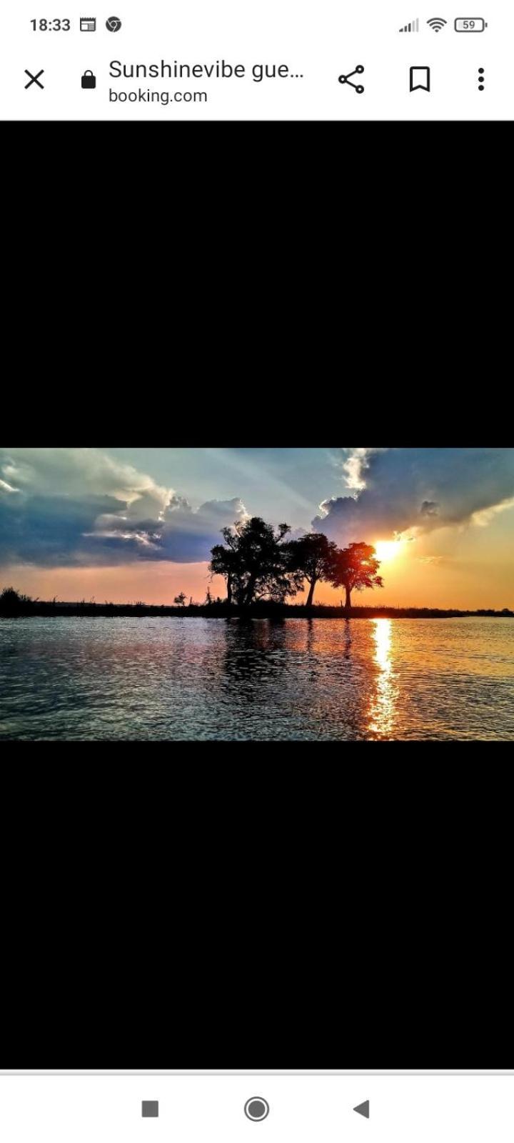 Sunshinevibe Guest House Kasane Esterno foto